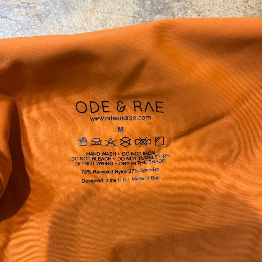 Ode & Rae swimsuit set - Picture 4 of 4